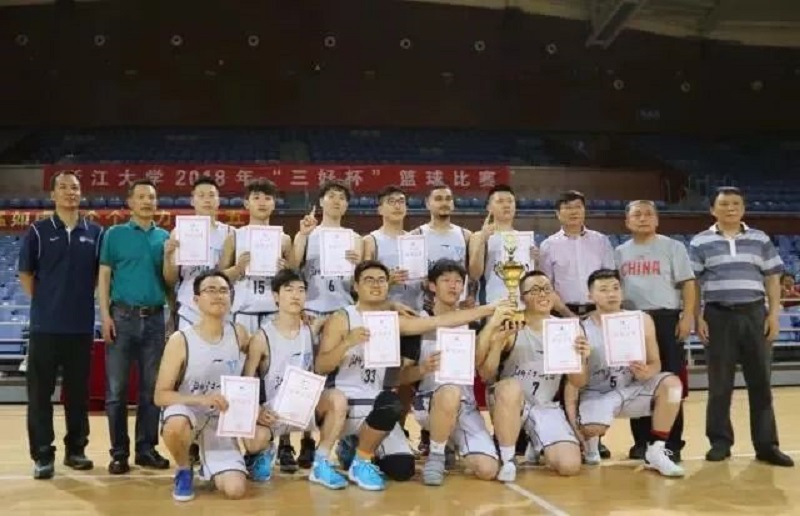 1540112717130403.jpg 13..jpg