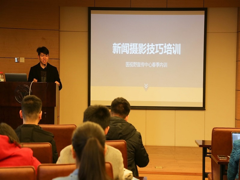 1521643925693930.jpg 内训1.jpg